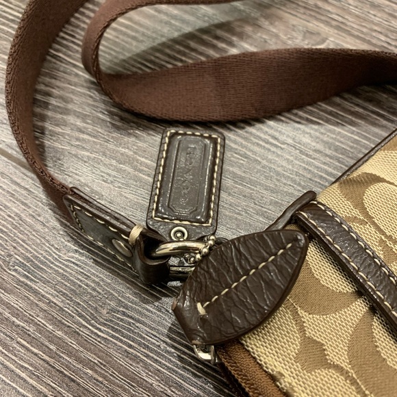 Crossbody bag - Picture 5 of 5